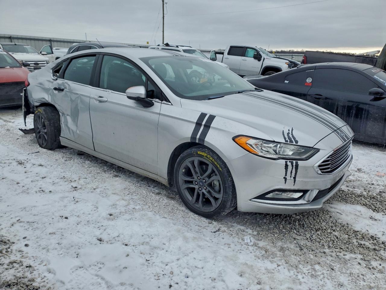 2018 FORD FUSION S photo 4