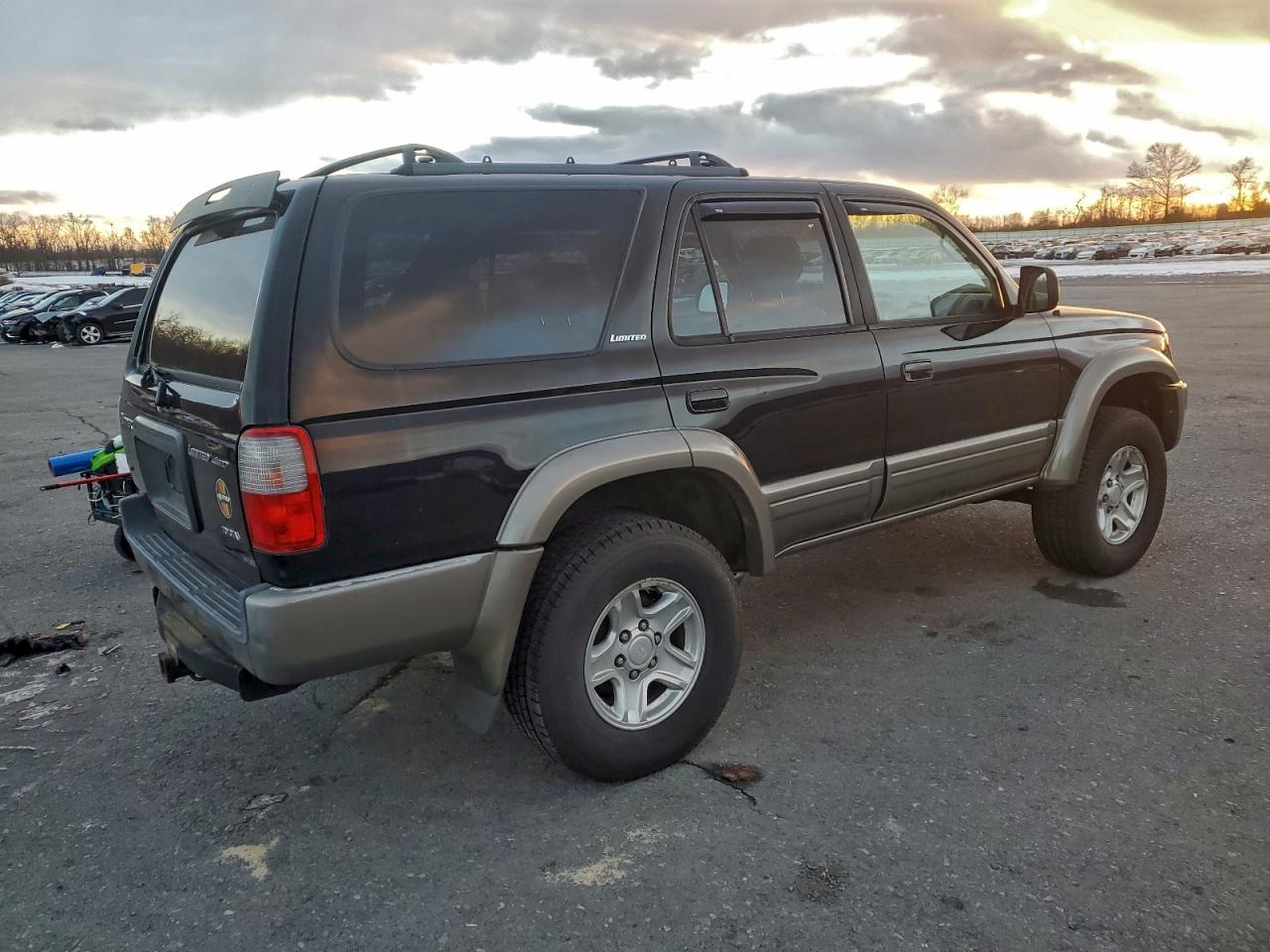 1999 TOYOTA 4RUNNER LIMITED photo 3