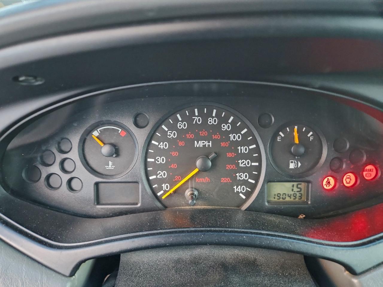 2002 FORD FOCUS SE photo 9
