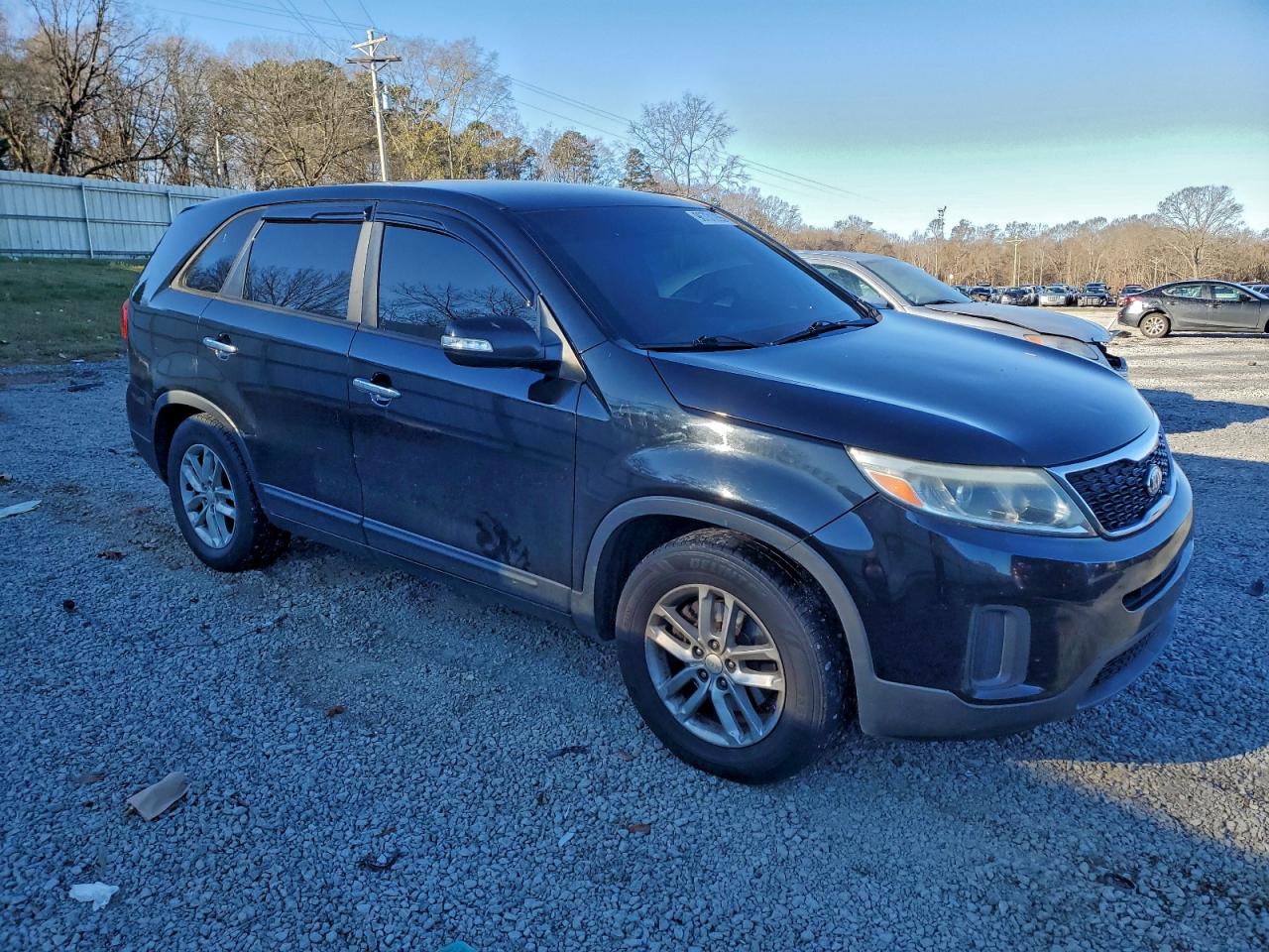 2014 KIA SORENTO LX photo 4