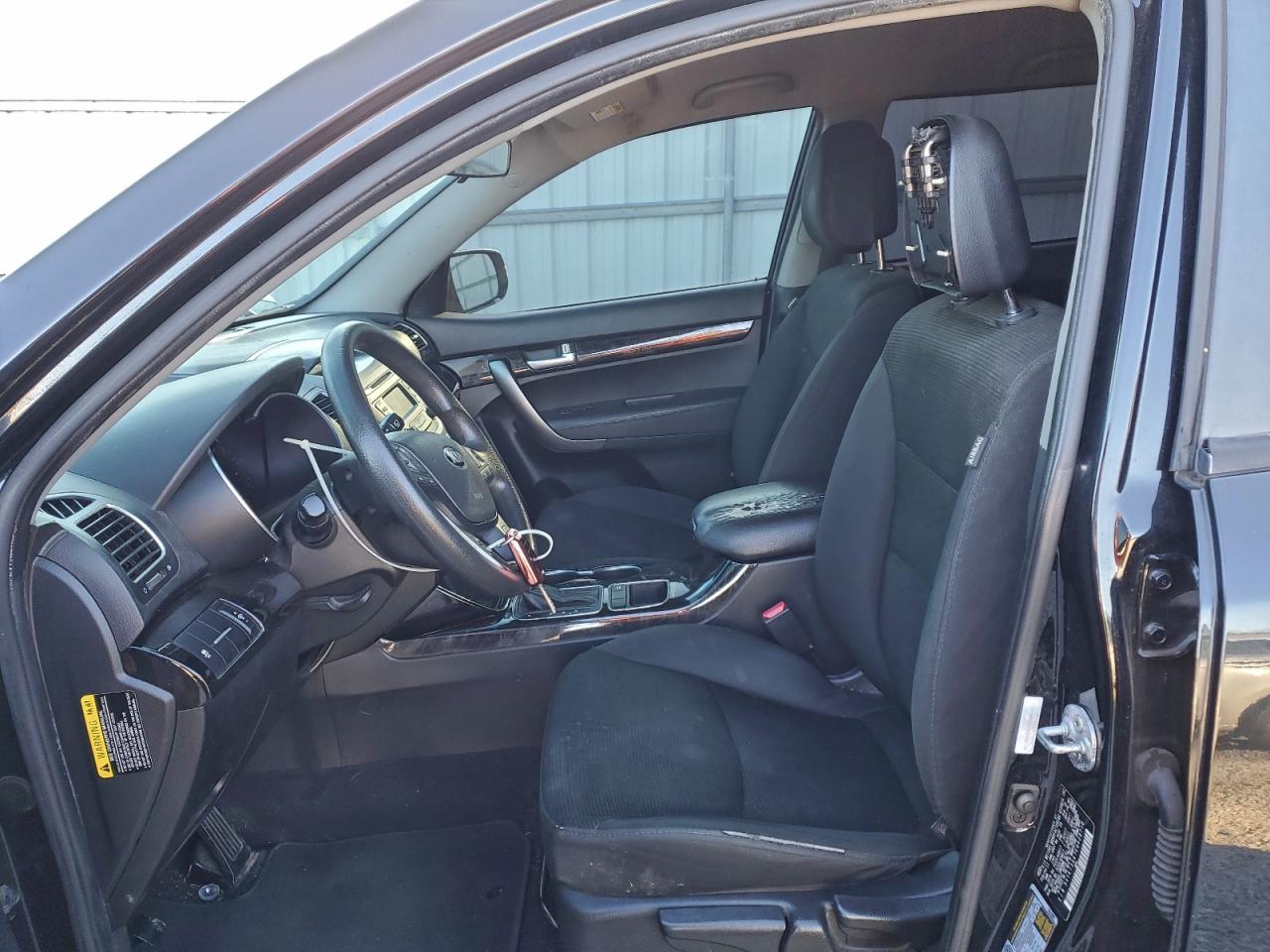 2014 KIA SORENTO LX photo 7