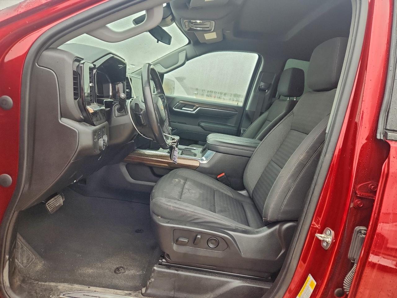 2023 CHEVROLET SILVERADO K1500 LT photo 7