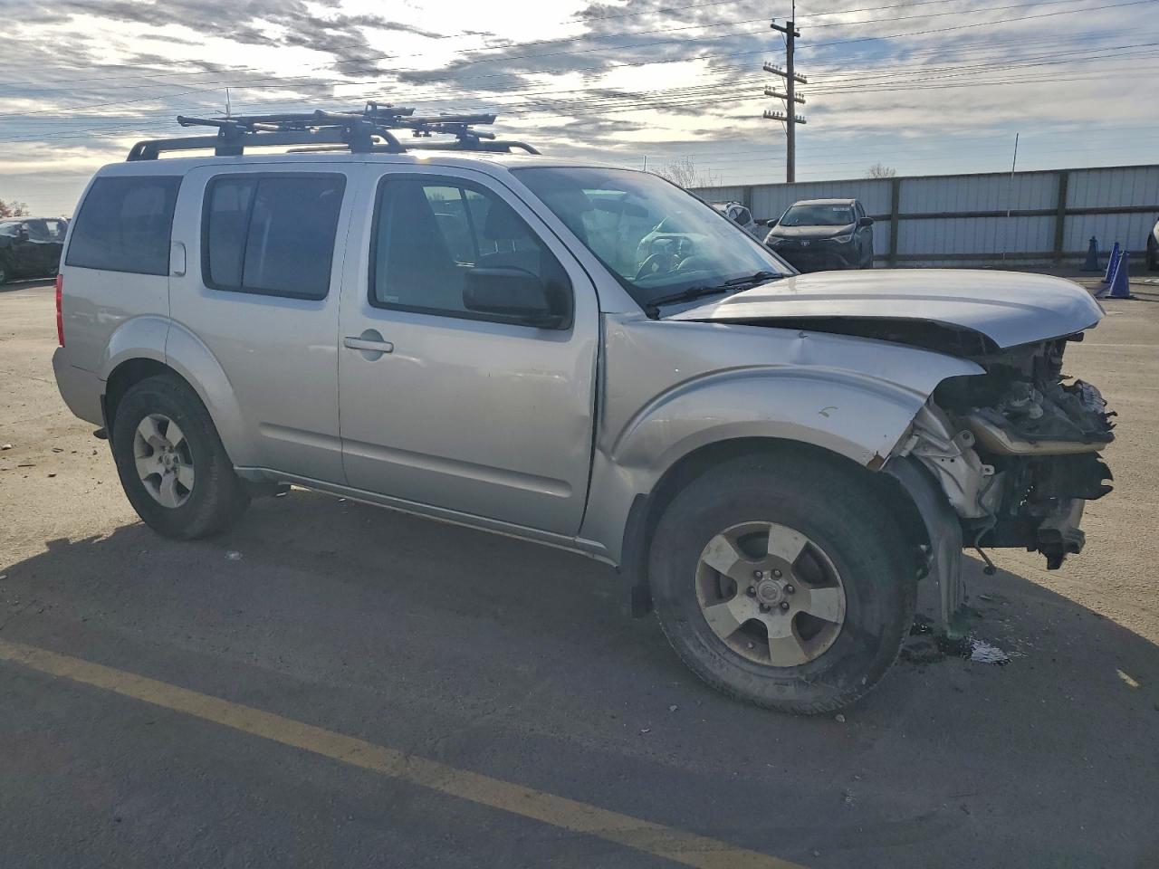 2009 NISSAN PATHFINDER S photo 4