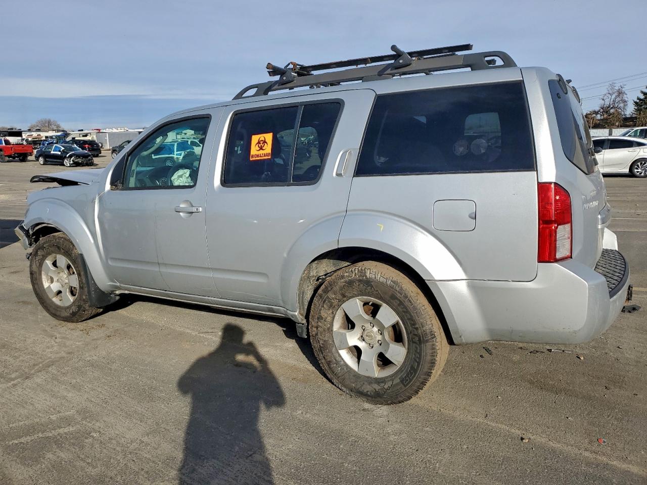 2009 NISSAN PATHFINDER S photo 2