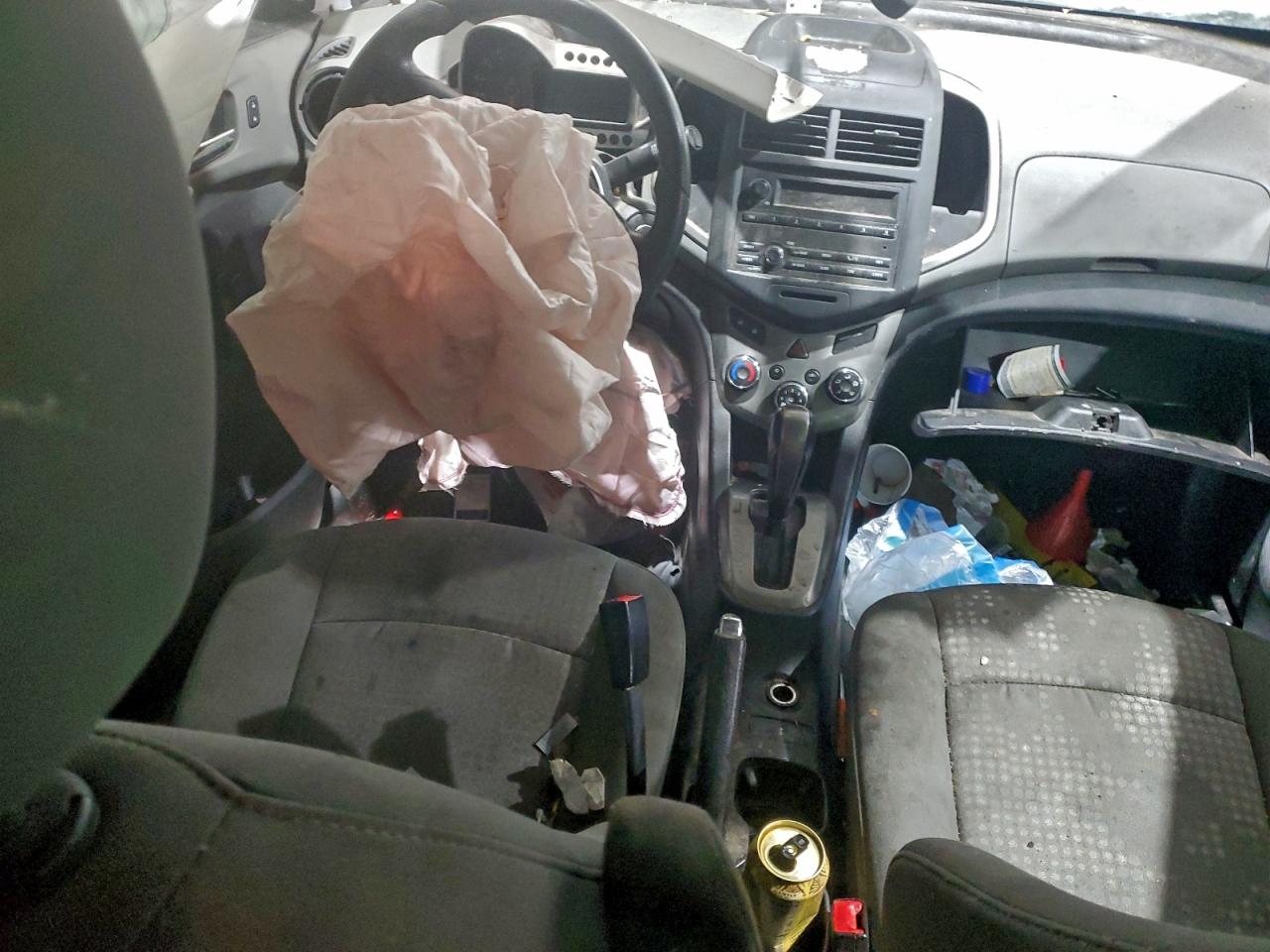 2014 CHEVROLET SONIC LS photo 8