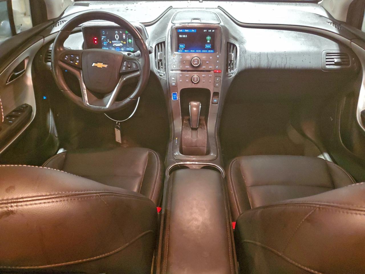 2015 CHEVROLET VOLT photo 8