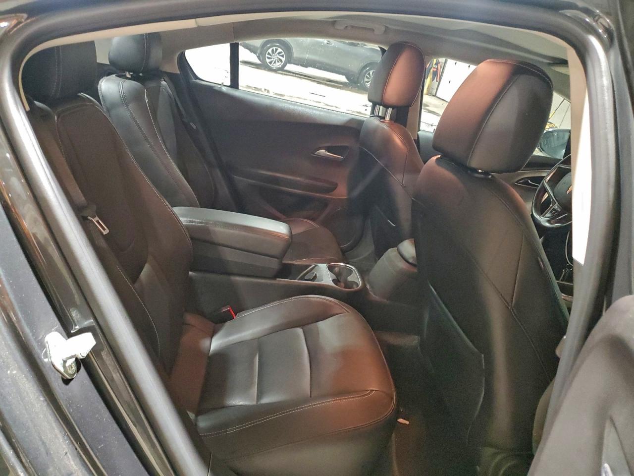 2015 CHEVROLET VOLT photo 10