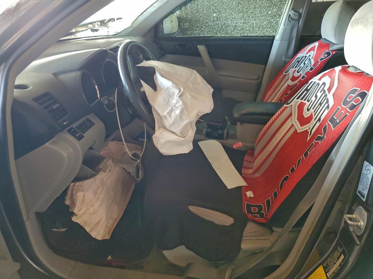2008 TOYOTA HIGHLANDER BASE photo 7