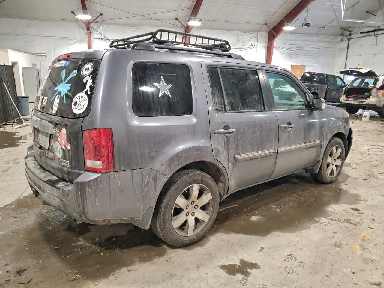 2015 HONDA PILOT TOURING photo 3