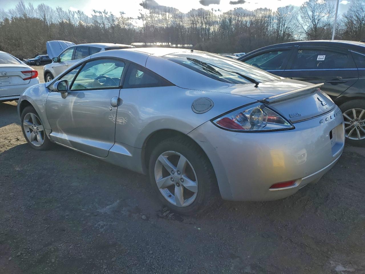 2006 MITSUBISHI ECLIPSE GS photo 2