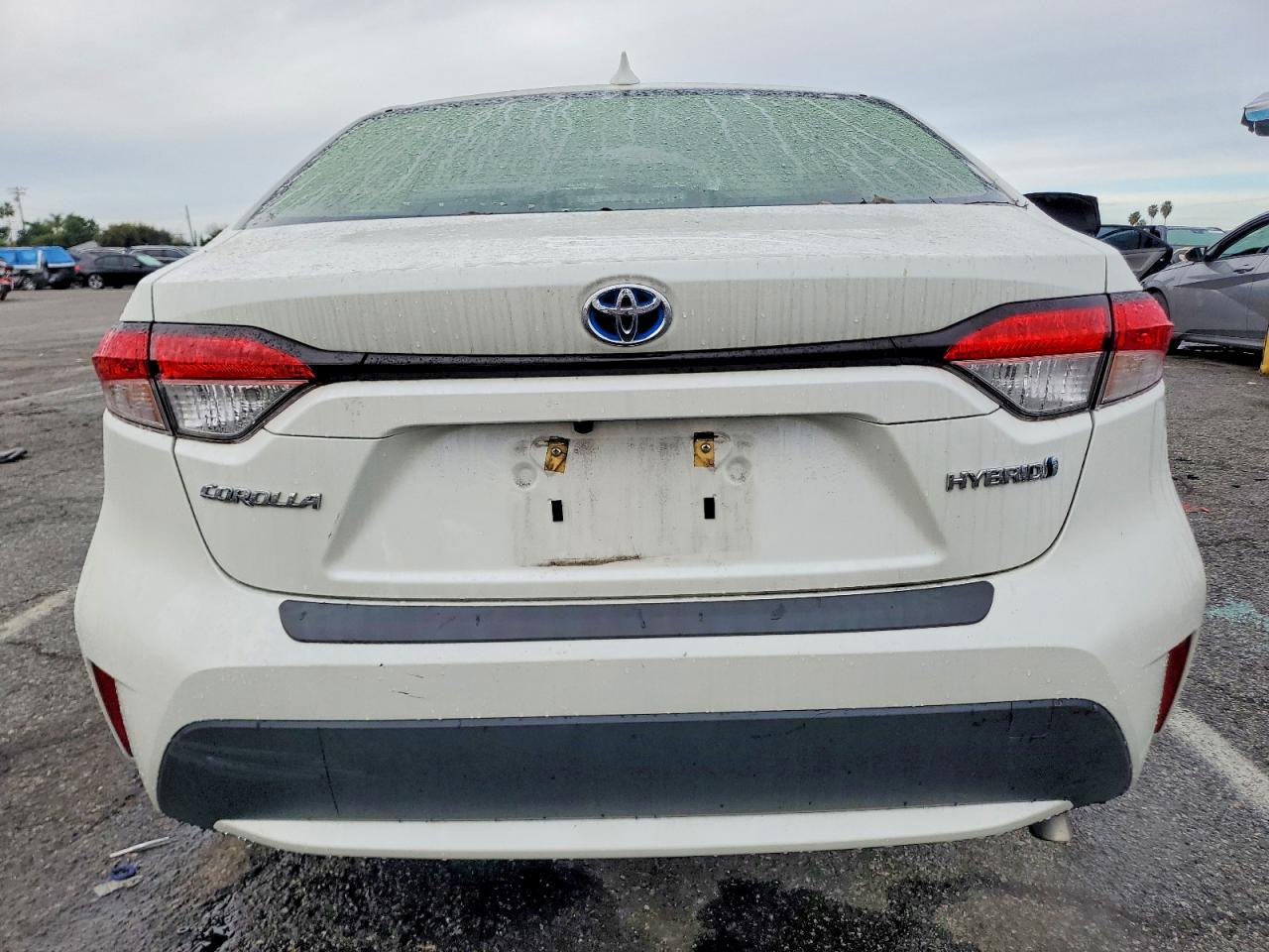 2020 TOYOTA COROLLA LE photo 6