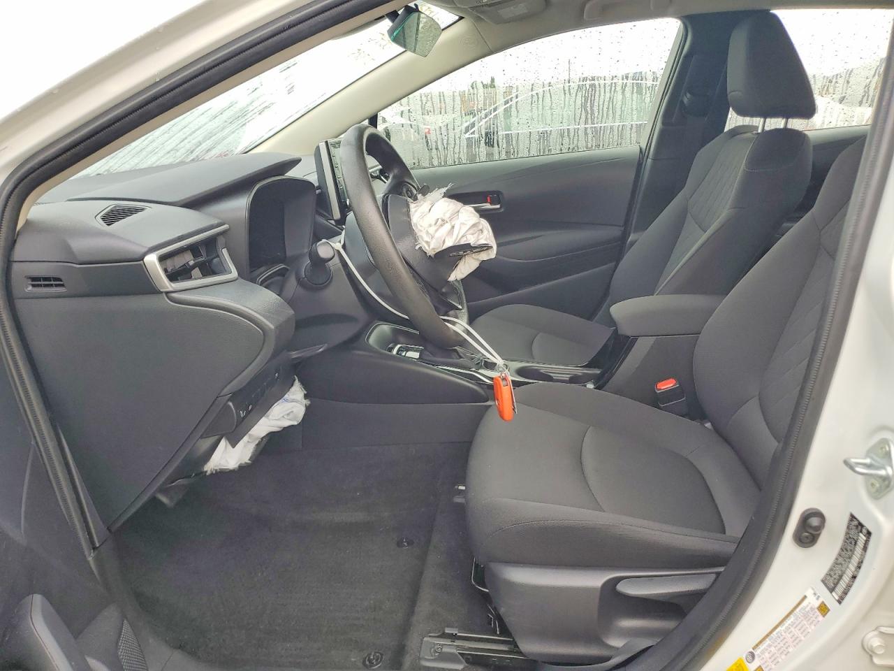2020 TOYOTA COROLLA LE photo 7