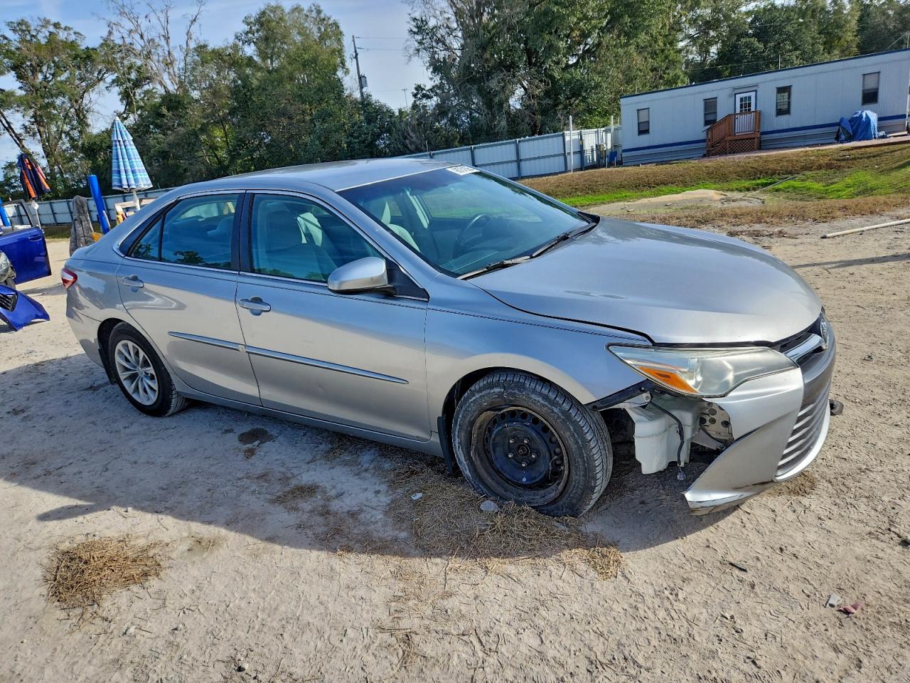 2016 TOYOTA CAMRY LE photo 7