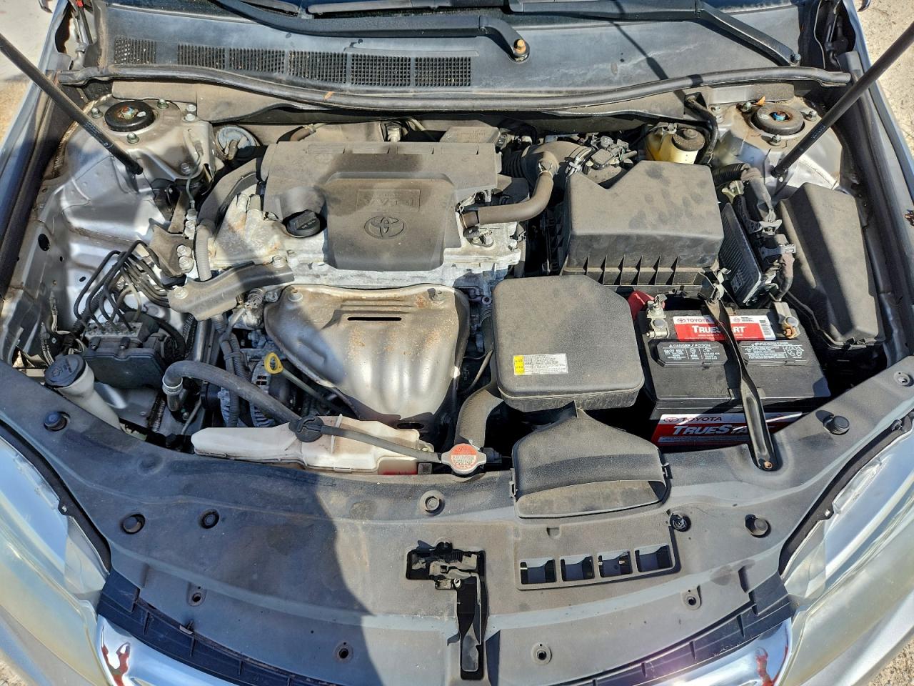 2016 TOYOTA CAMRY LE photo 21