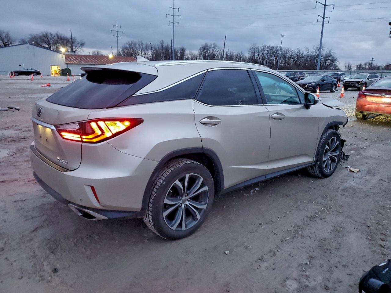 2017 LEXUS RX 350 BASE photo 3