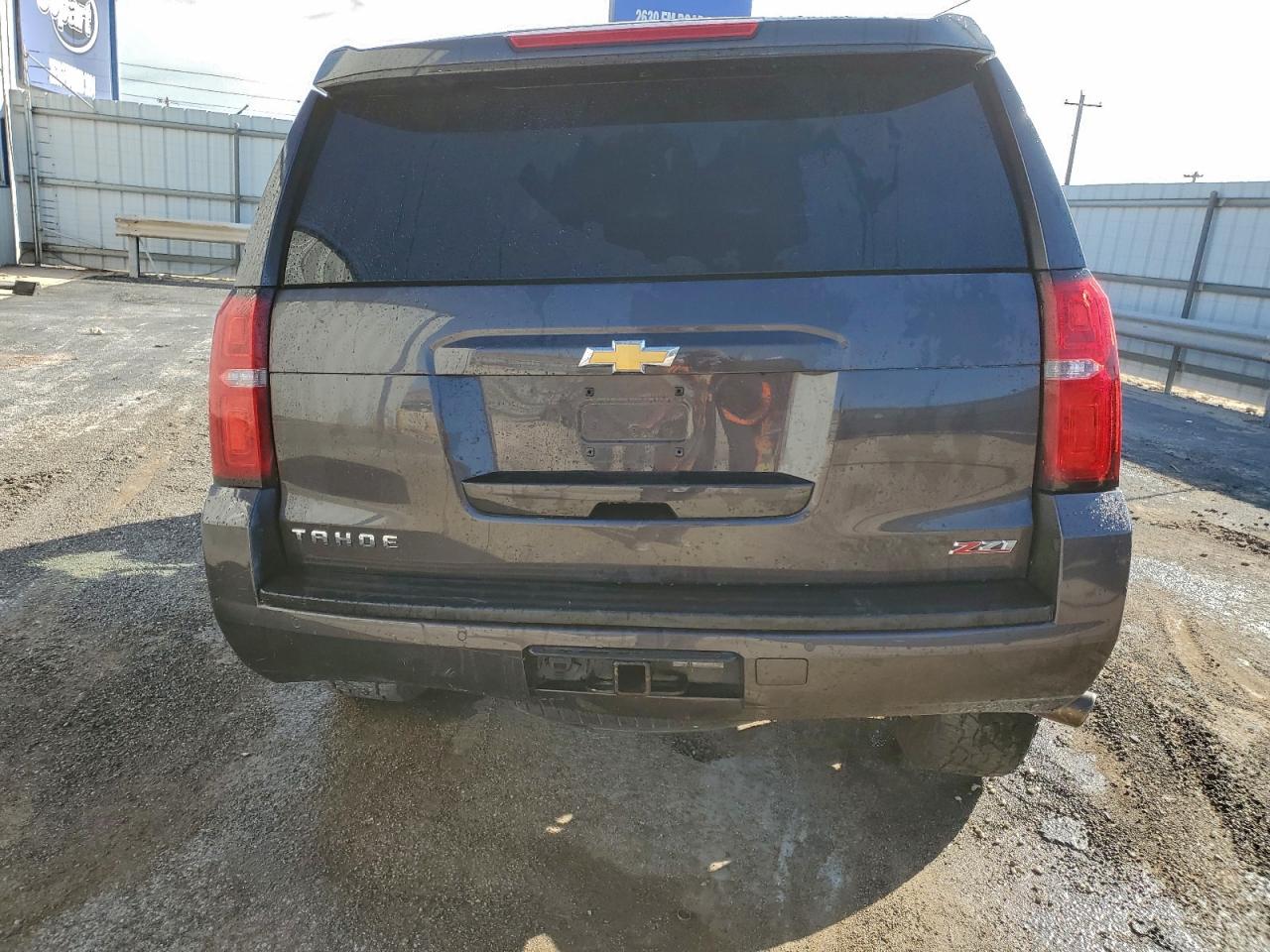 2017 CHEVROLET TAHOE K1500 LT photo 11