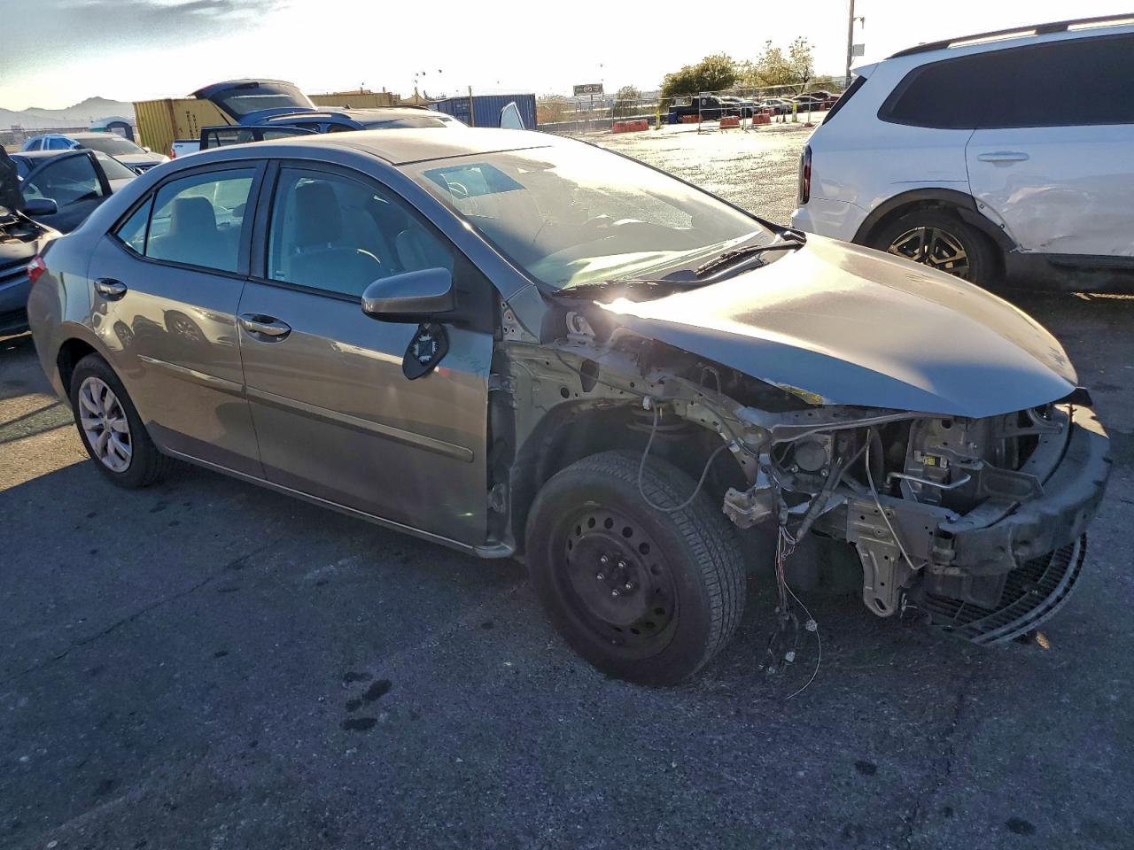 2015 TOYOTA COROLLA L photo 7