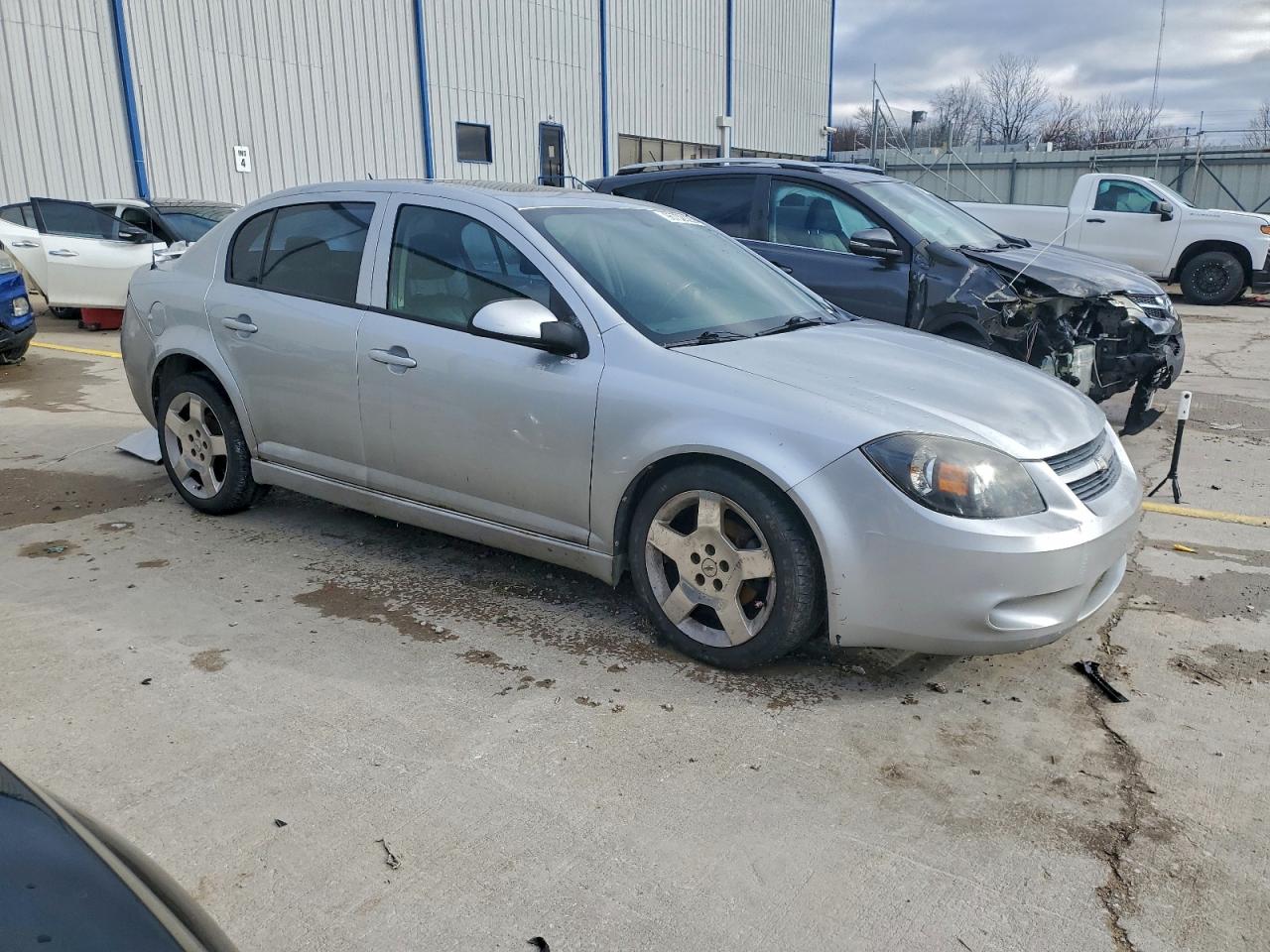 2010 CHEVROLET COBALT 2LT photo 4