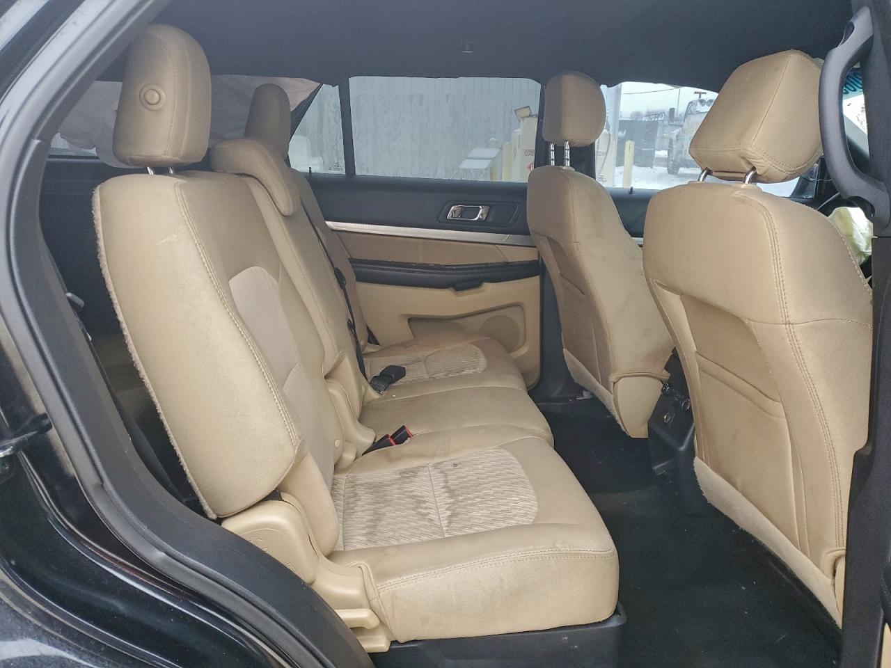 2016 FORD EXPLORER photo 11