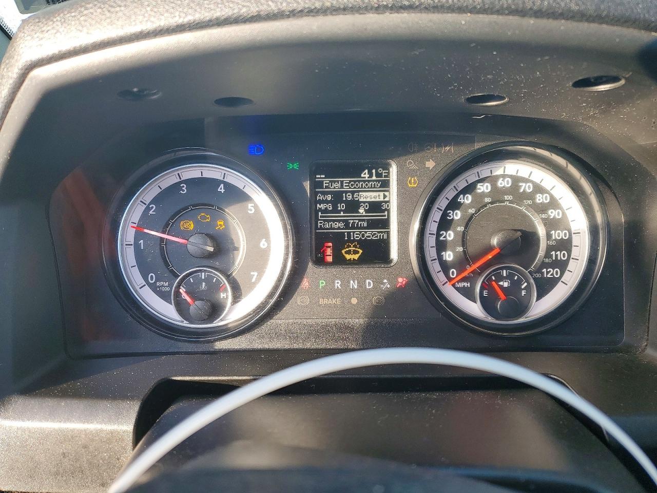 2021 RAM 1500 CLASSIC SLT photo 9