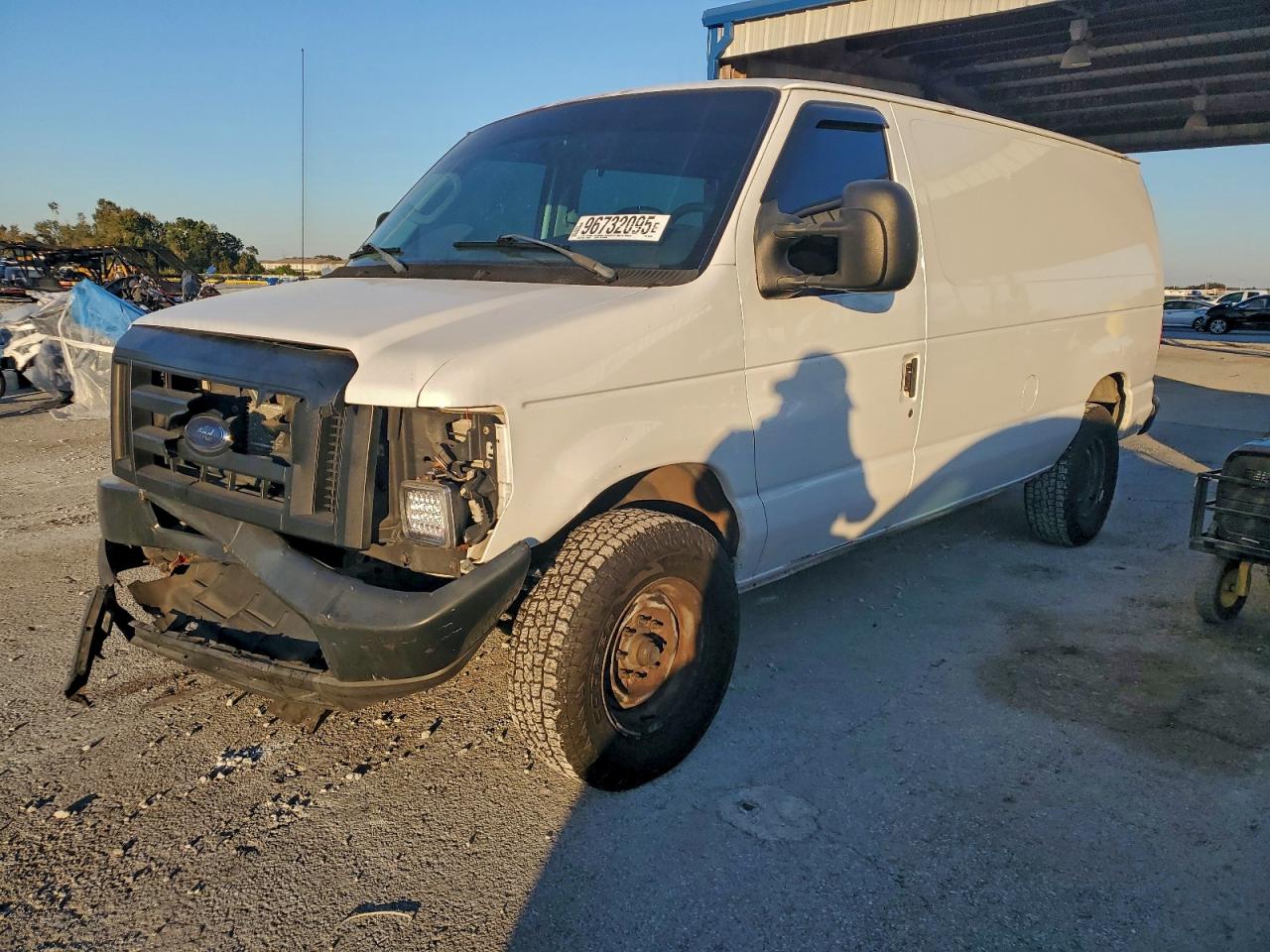 2008 FORD E250