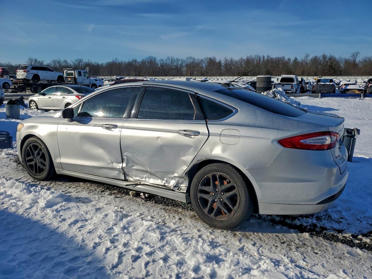 2013 FORD FUSION SE photo 2