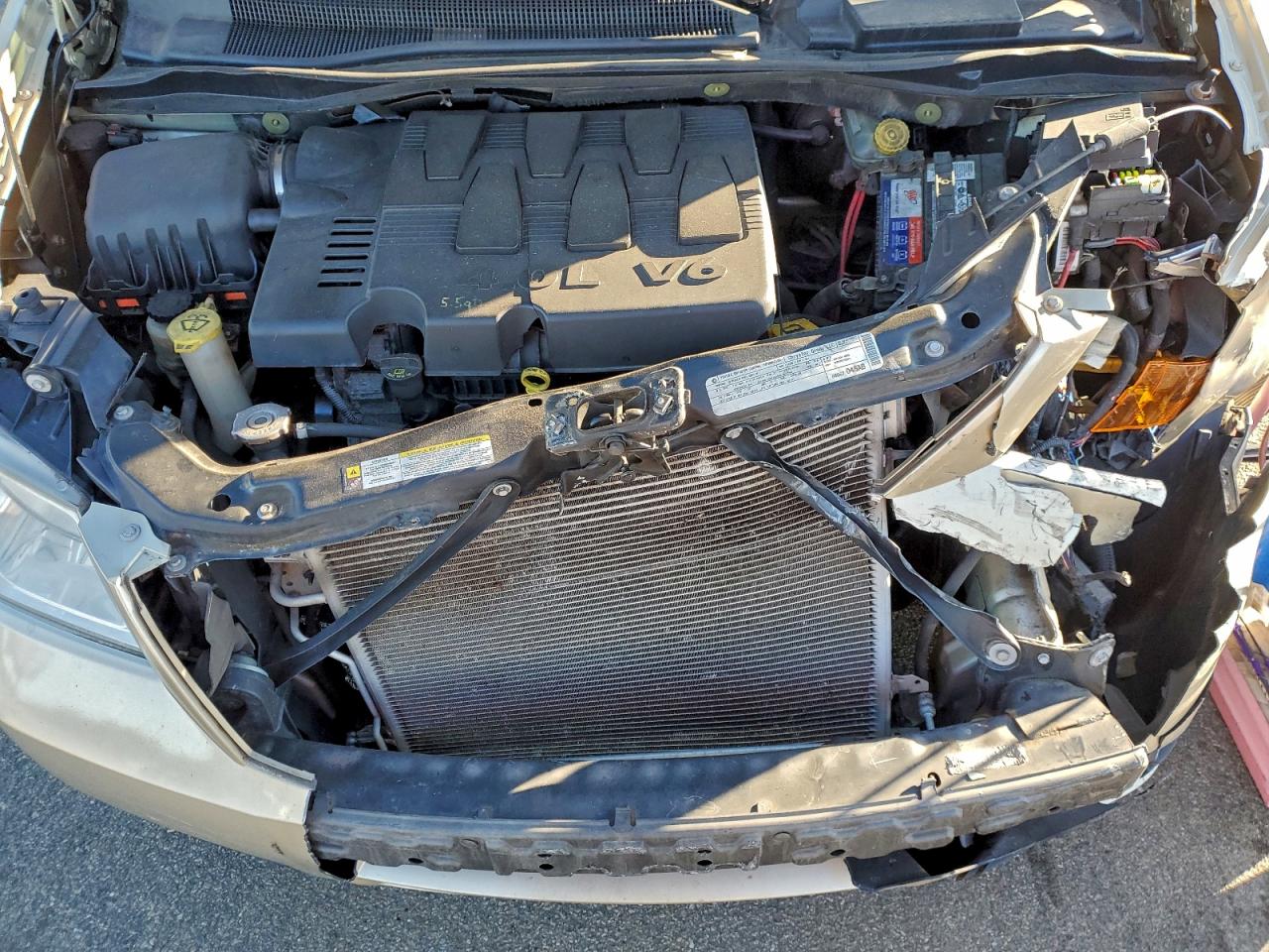 2010 DODGE GRAND CARAVAN SXT photo 12