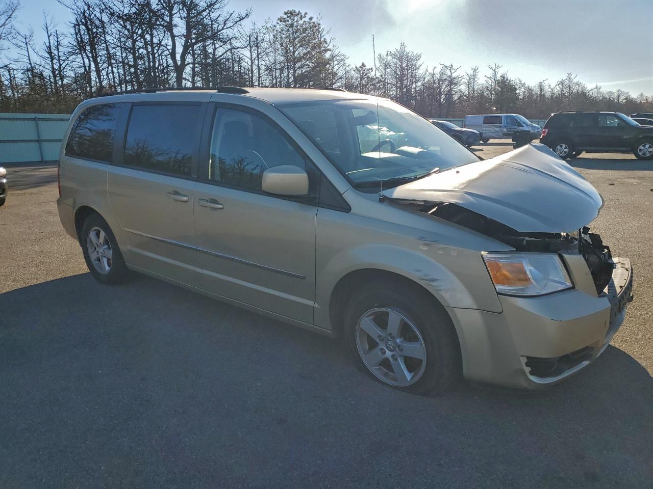 2010 DODGE GRAND CARAVAN SXT photo 4