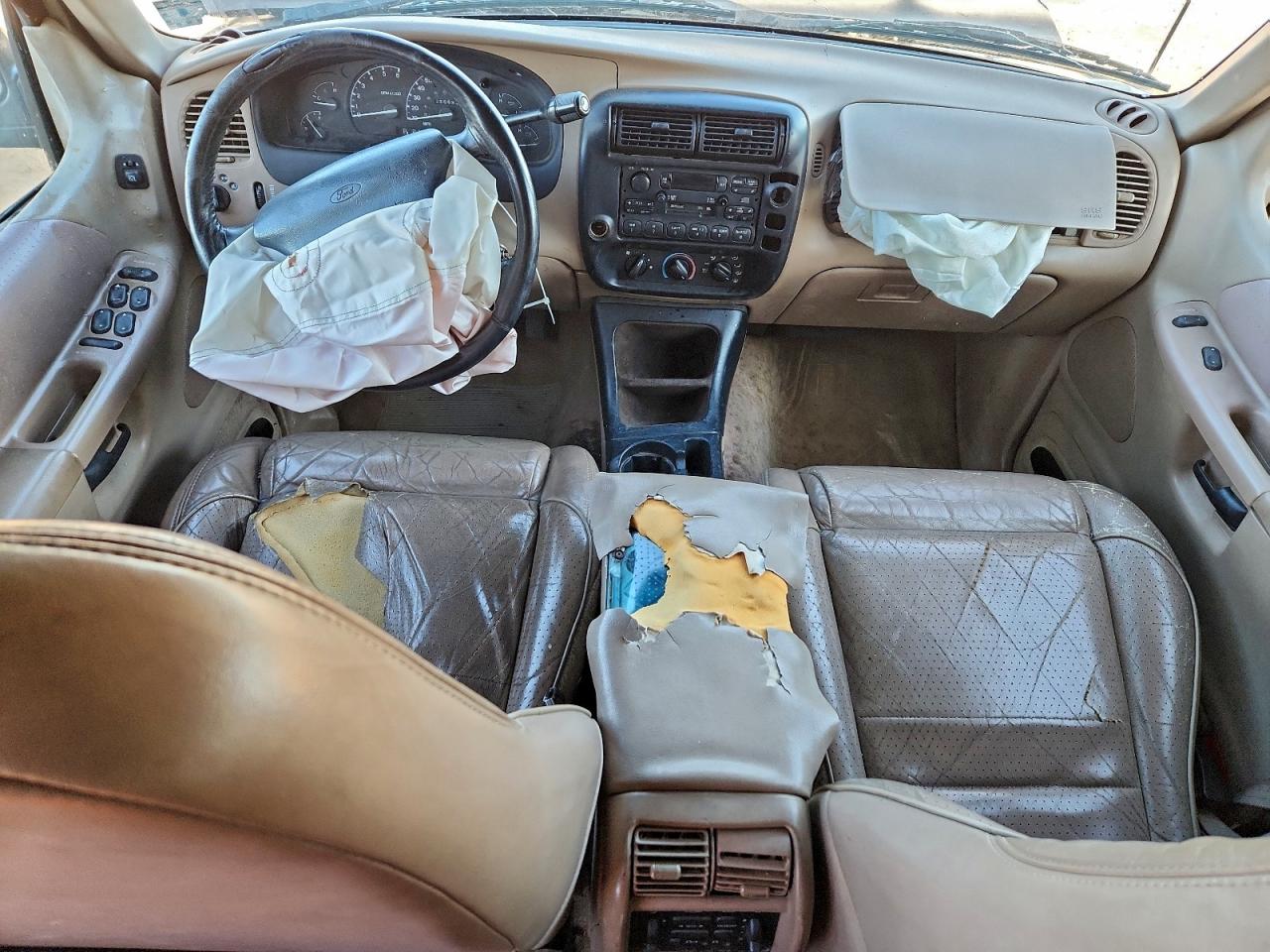1997 FORD EXPLORER photo 8