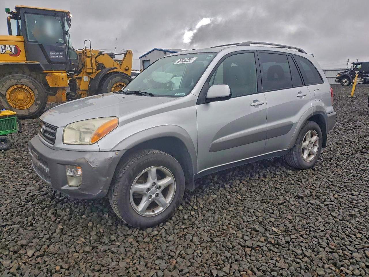 2001 TOYOTA RAV4