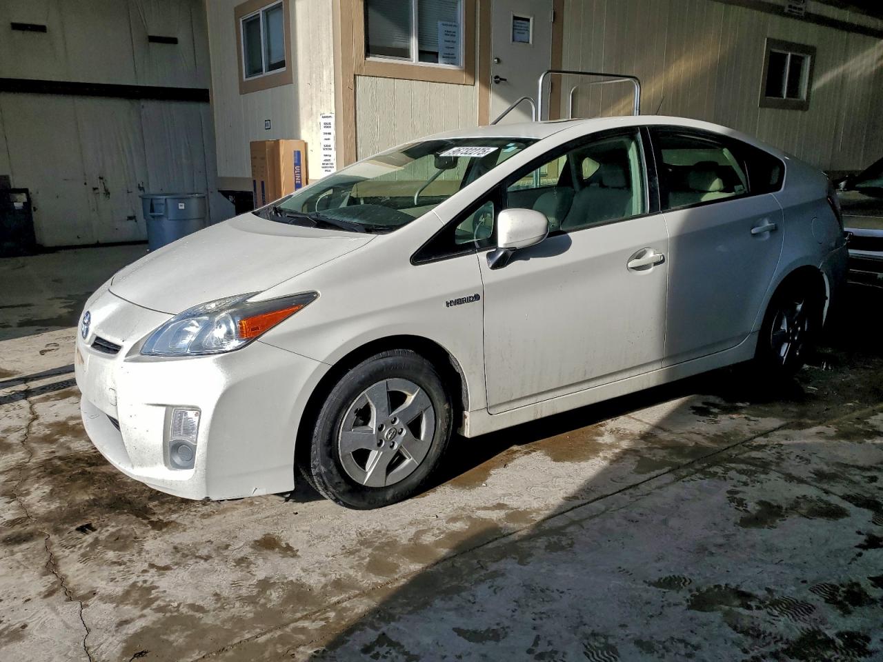 2011 TOYOTA PRIUS