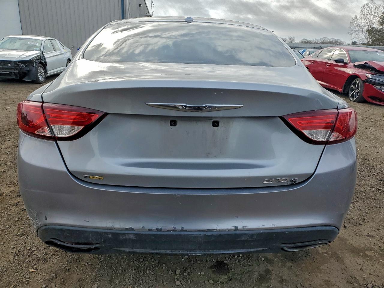 2015 CHRYSLER 200 S photo 6