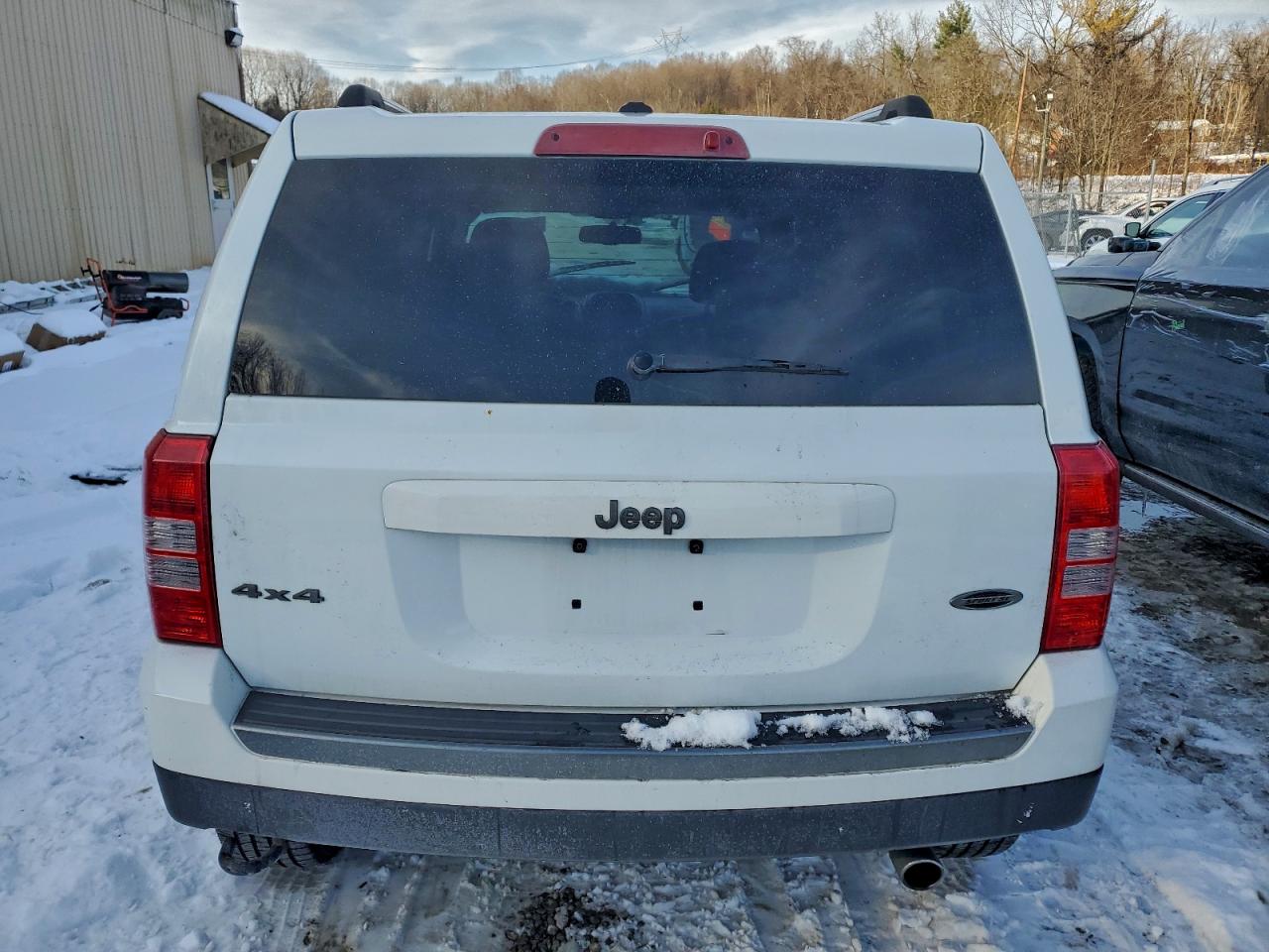 2017 JEEP PATRIOT SPORT photo 6