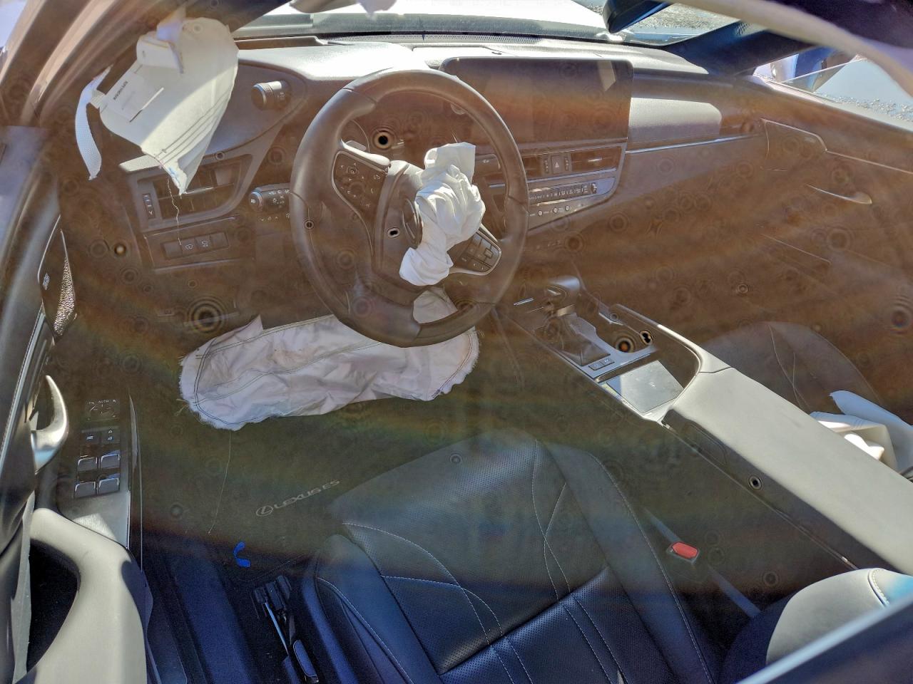 2024 LEXUS ES 300H BASE photo 8