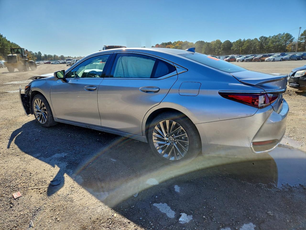 2024 LEXUS ES 300H BASE photo 2