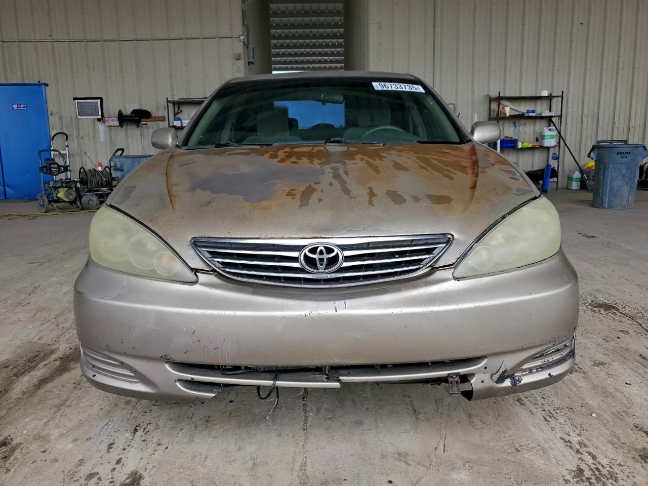 2005 TOYOTA CAMRY LE photo 5