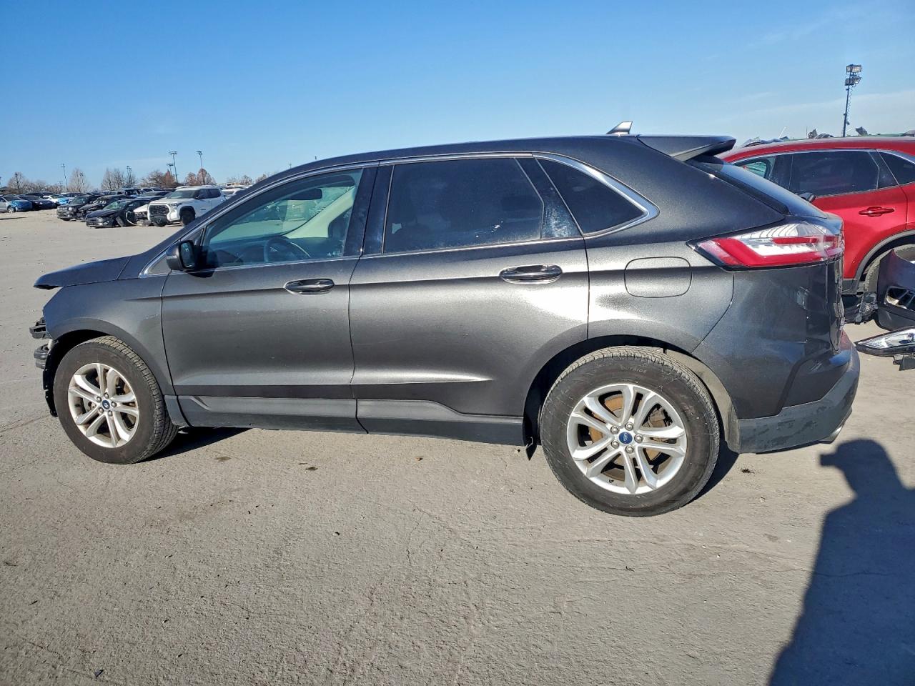 2019 FORD EDGE SEL photo 2