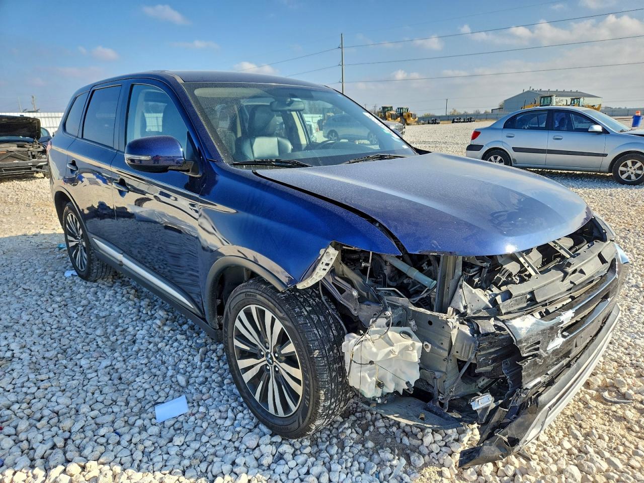 2019 MITSUBISHI OUTLANDER SE photo 4
