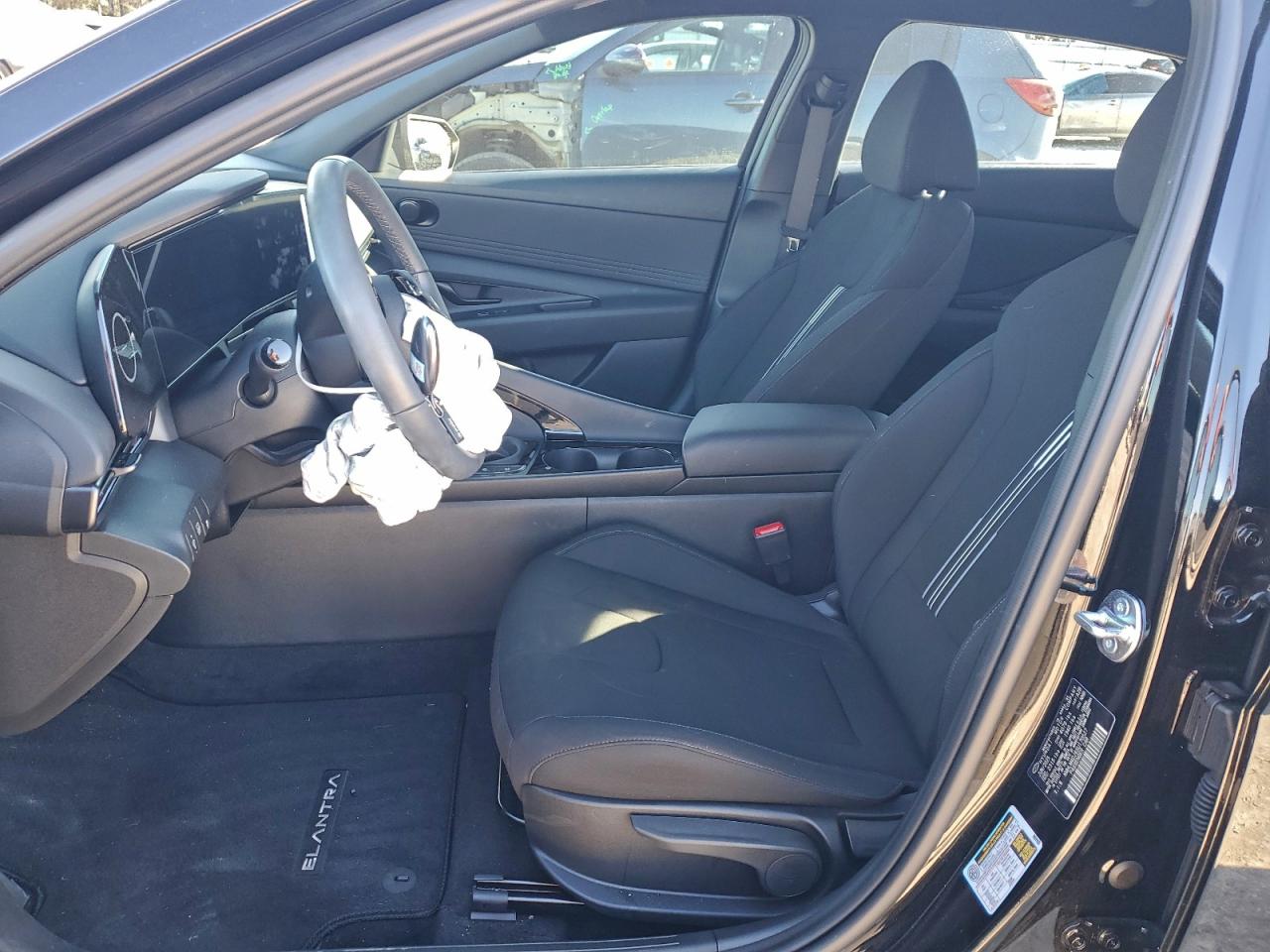 2025 HYUNDAI ELANTRA BLUE photo 7