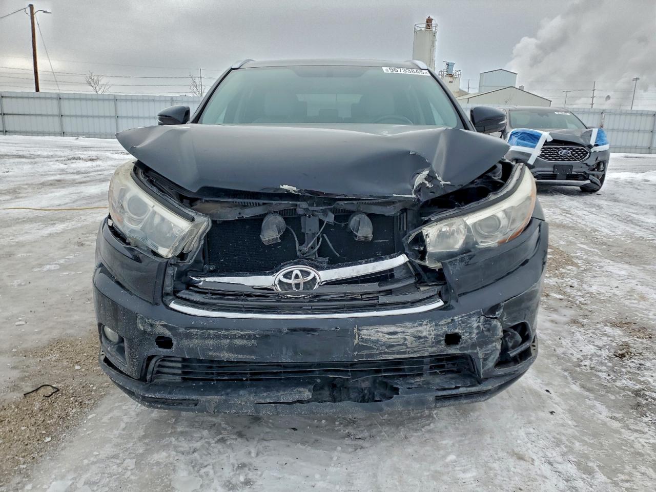 2016 TOYOTA HIGHLANDER XLE photo 5