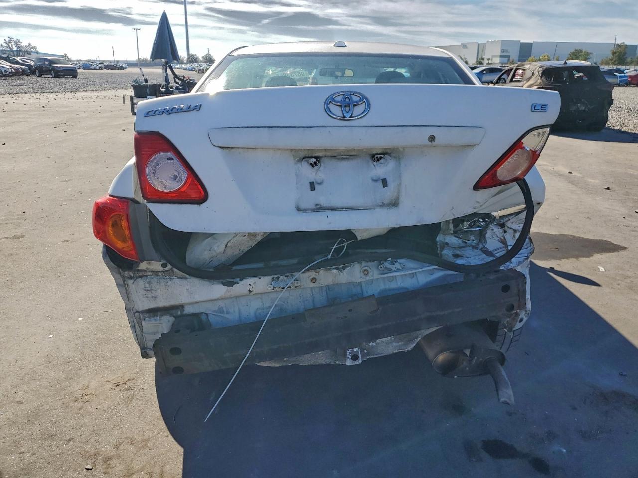2010 TOYOTA COROLLA BASE photo 6
