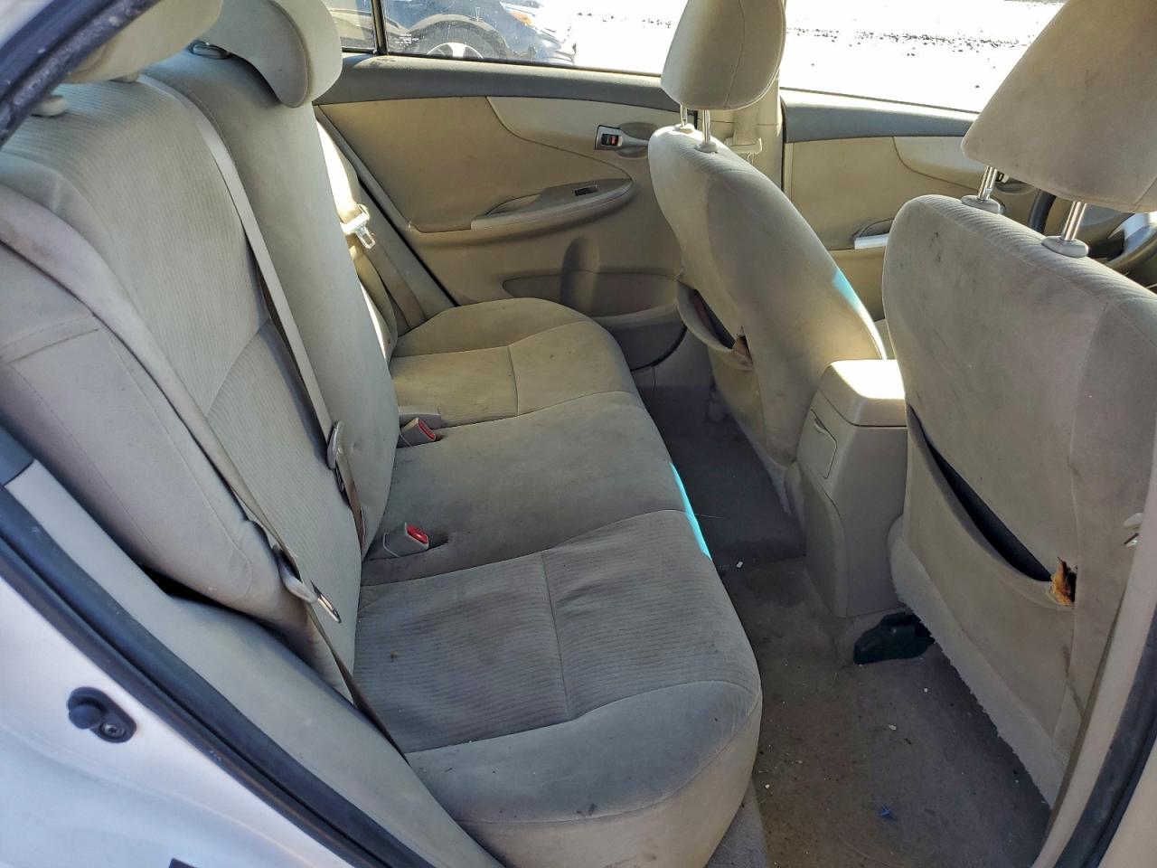 2010 TOYOTA COROLLA BASE photo 10