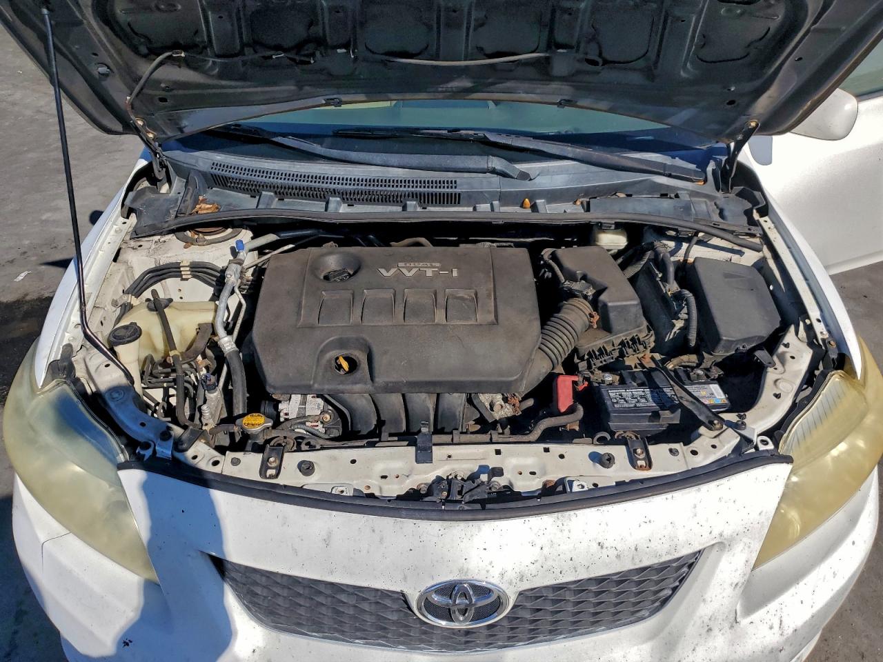 2010 TOYOTA COROLLA BASE photo 11