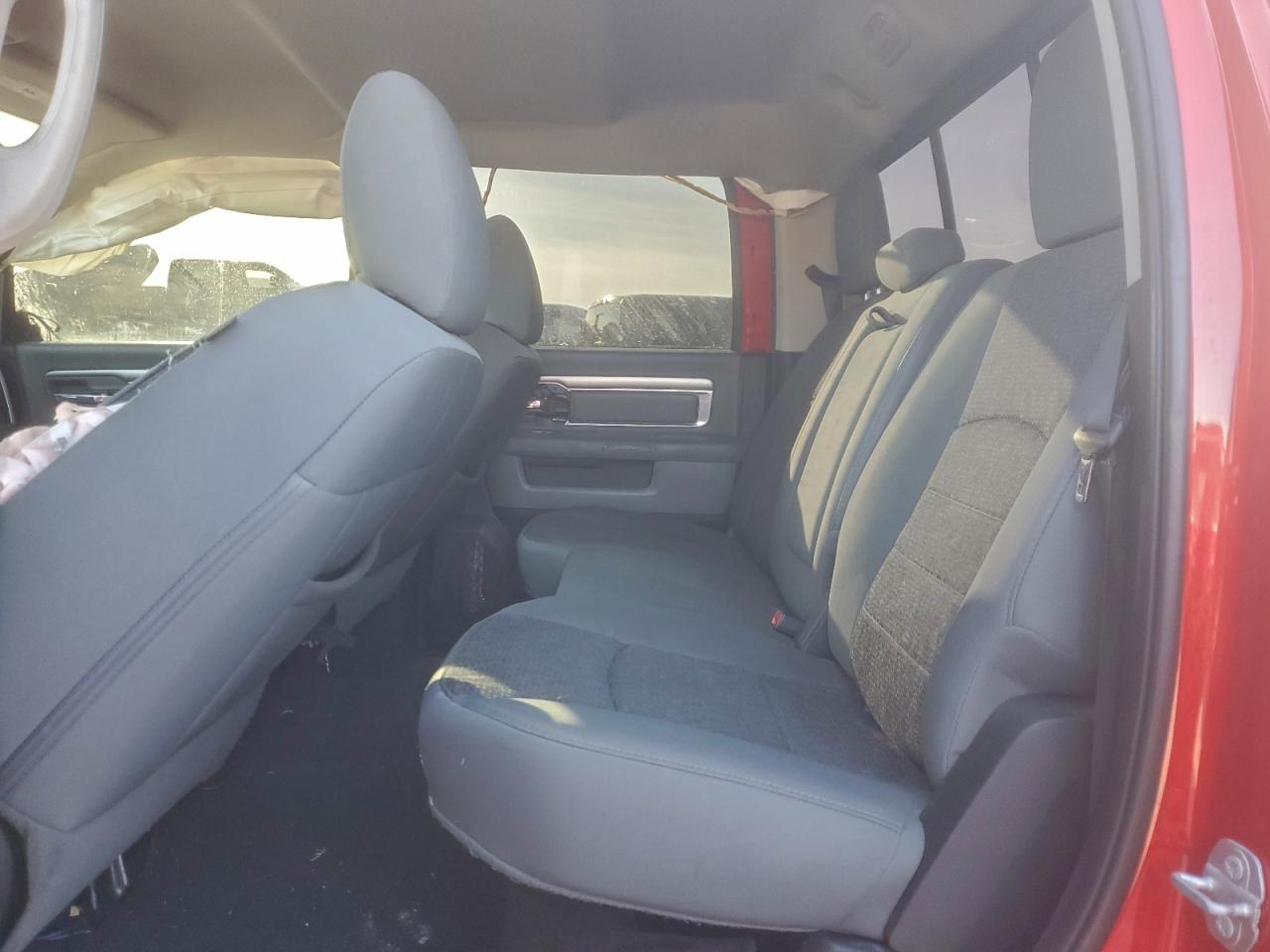 2017 RAM 1500 SLT photo 10