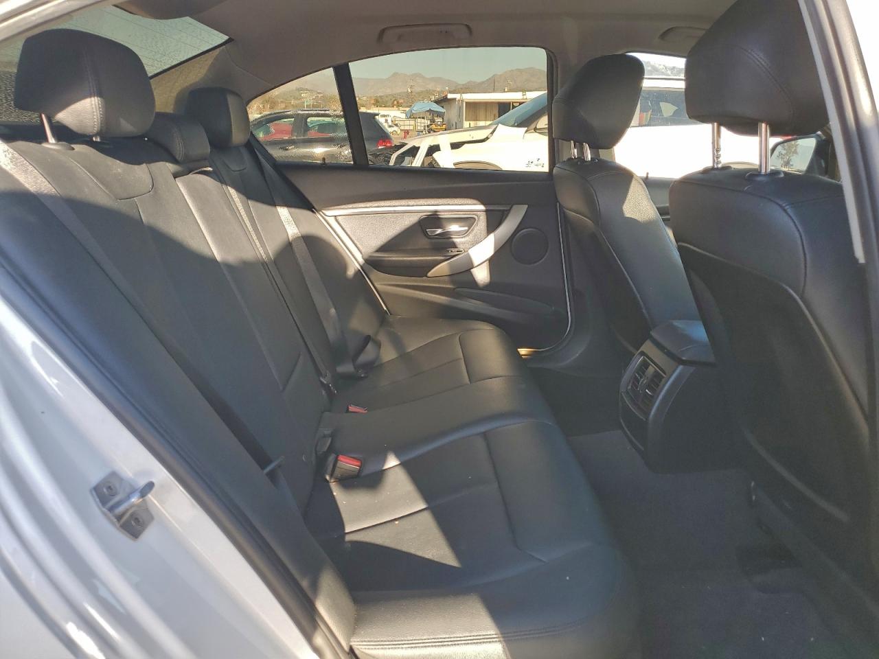 2018 BMW 320 I photo 10