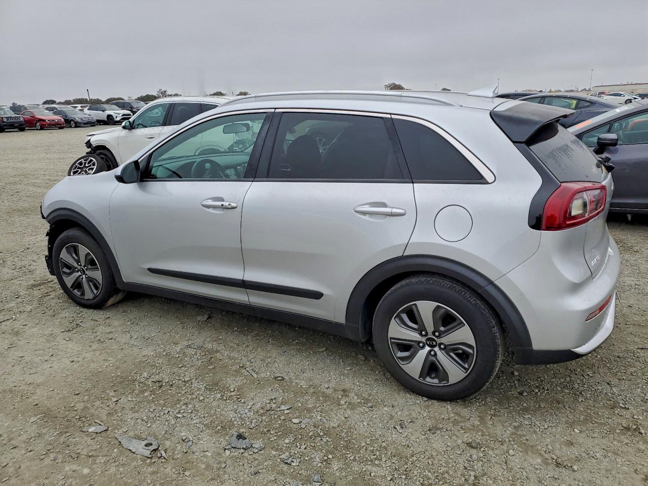 2019 KIA NIRO FE photo 2