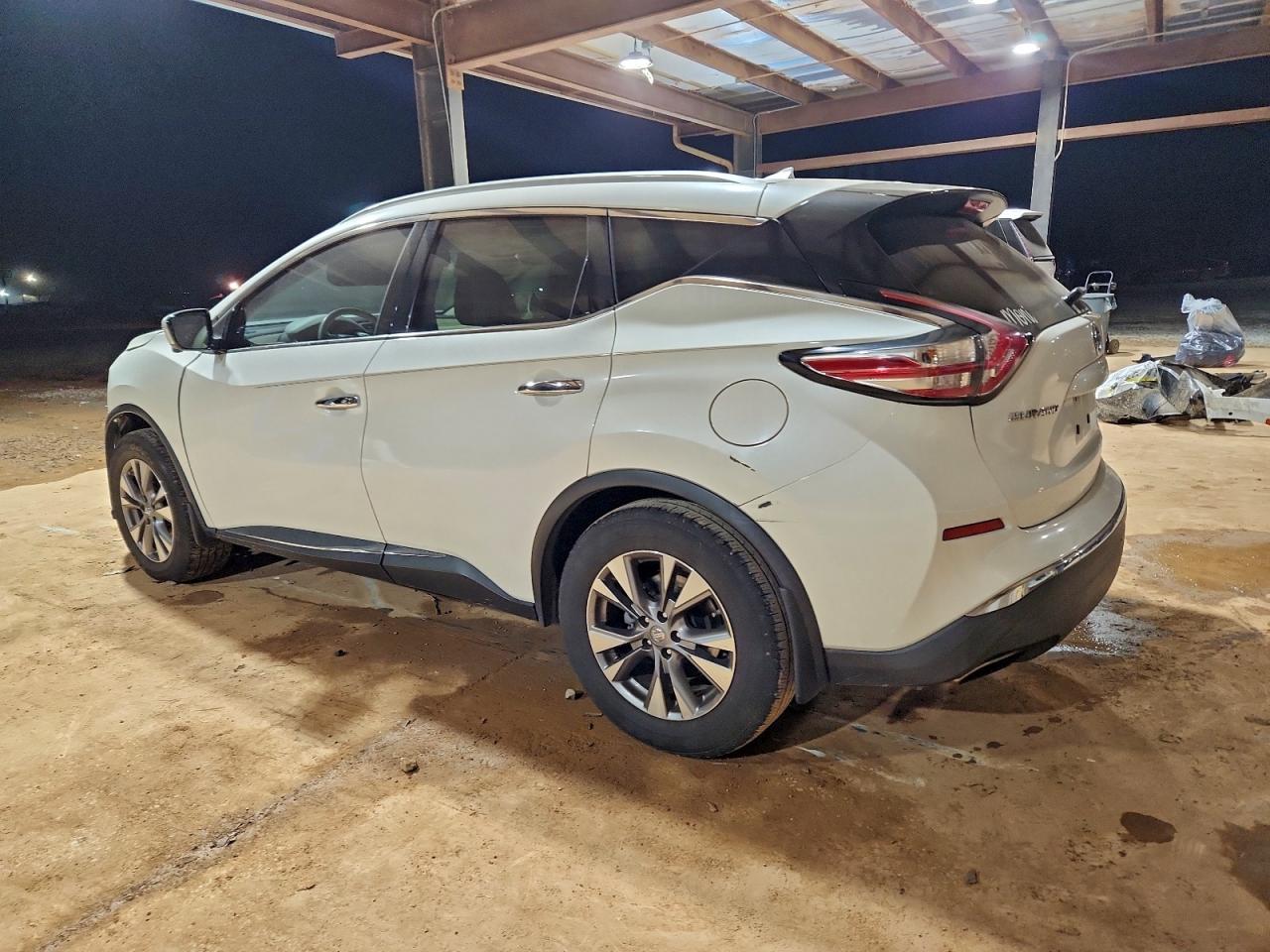 2015 NISSAN MURANO S photo 2