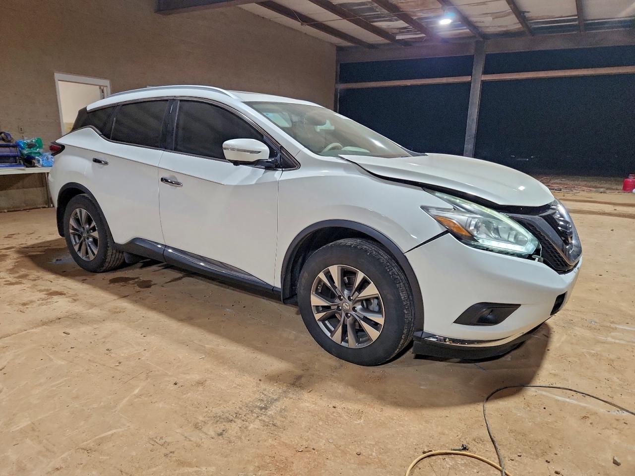 2015 NISSAN MURANO S photo 4