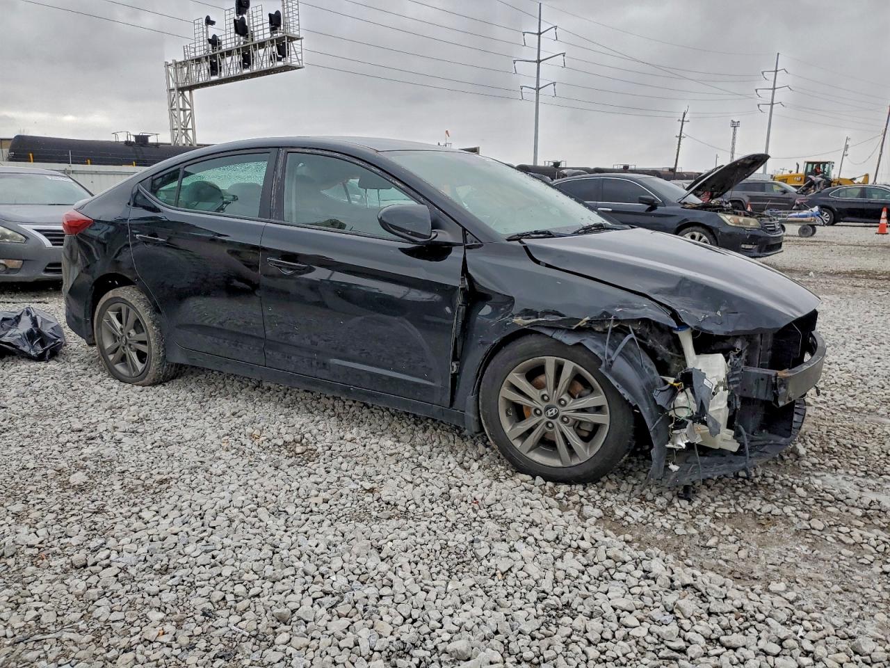 2017 HYUNDAI ELANTRA SE photo 4