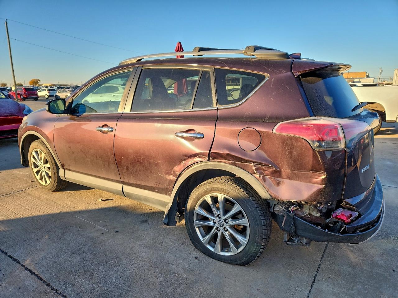 2016 TOYOTA RAV4 LIMITED photo 2